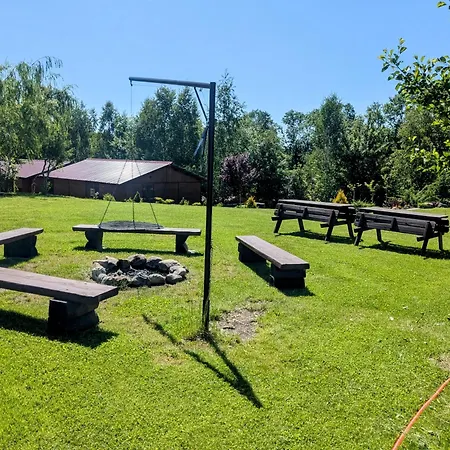 Letniskowe Pieciu Pomostow Casa vacanze *